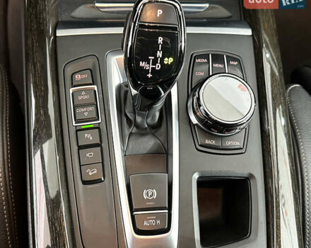 Чорний БМВ Х5, об'ємом двигуна 2.99 л та пробігом 178 тис. км за 38950 $, фото 23 на Automoto.ua