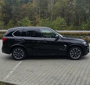 Черный БМВ Х5, объемом двигателя 2.98 л и пробегом 121 тыс. км за 28099 $, фото 1 на Automoto.ua