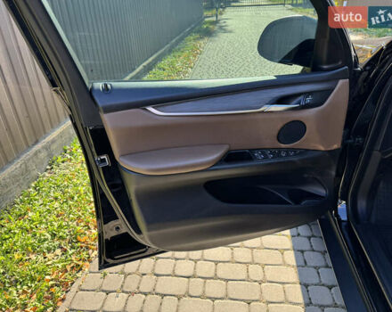 Черный БМВ Х5, объемом двигателя 2 л и пробегом 223 тыс. км за 26300 $, фото 16 на Automoto.ua