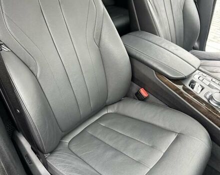 Черный БМВ Х5, объемом двигателя 2 л и пробегом 107 тыс. км за 33000 $, фото 31 на Automoto.ua