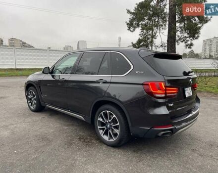 Черный БМВ Х5, объемом двигателя 2 л и пробегом 142 тыс. км за 25000 $, фото 6 на Automoto.ua