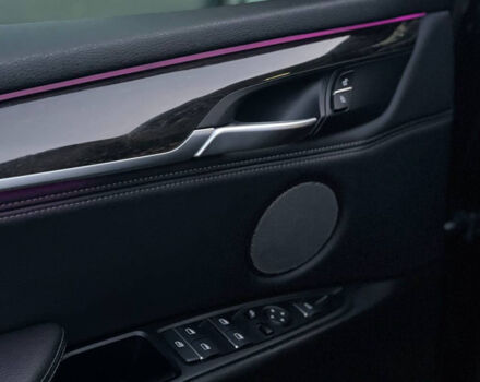 Черный БМВ Х5, объемом двигателя 3 л и пробегом 73 тыс. км за 45500 $, фото 7 на Automoto.ua