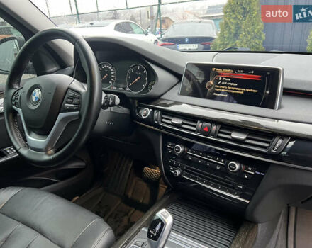 Черный БМВ Х5, объемом двигателя 2 л и пробегом 133 тыс. км за 26400 $, фото 21 на Automoto.ua
