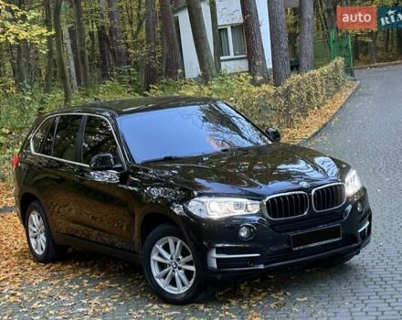 Чорний БМВ Х5, об'ємом двигуна 2 л та пробігом 130 тис. км за 28500 $, фото 111 на Automoto.ua