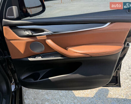 Черный БМВ Х5, объемом двигателя 3 л и пробегом 160 тыс. км за 45000 $, фото 10 на Automoto.ua