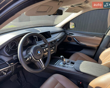 Черный БМВ Х5, объемом двигателя 2 л и пробегом 223 тыс. км за 26300 $, фото 14 на Automoto.ua