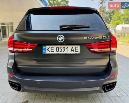 Черный БМВ Х5, объемом двигателя 3 л и пробегом 185 тыс. км за 39900 $, фото 16 на Automoto.ua