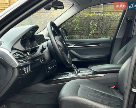 Черный БМВ Х5, объемом двигателя 2 л и пробегом 133 тыс. км за 26800 $, фото 14 на Automoto.ua