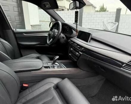 Чорний БМВ Х5, об'ємом двигуна 3 л та пробігом 140 тис. км за 25000 $, фото 7 на Automoto.ua