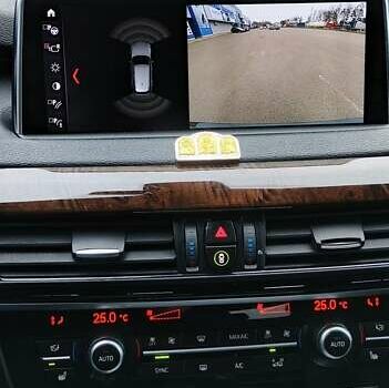 Чорний БМВ Х5, об'ємом двигуна 2 л та пробігом 200 тис. км за 26500 $, фото 41 на Automoto.ua