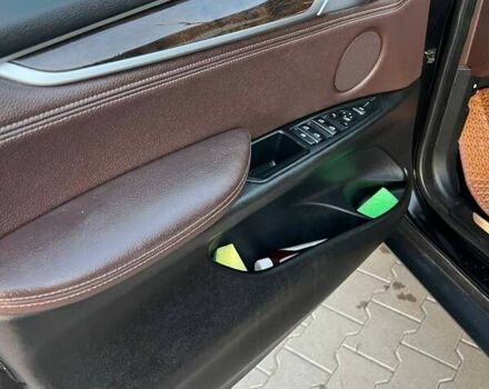 Черный БМВ Х5, объемом двигателя 2 л и пробегом 220 тыс. км за 24900 $, фото 77 на Automoto.ua