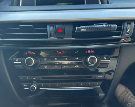 Черный БМВ Х5, объемом двигателя 2 л и пробегом 120 тыс. км за 28800 $, фото 18 на Automoto.ua