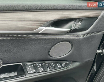 Черный БМВ Х5, объемом двигателя 3 л и пробегом 126 тыс. км за 32000 $, фото 32 на Automoto.ua