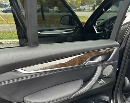 Черный БМВ Х5, объемом двигателя 2 л и пробегом 107 тыс. км за 33000 $, фото 25 на Automoto.ua