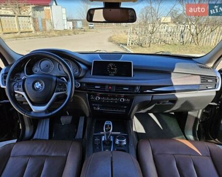 Черный БМВ Х5, объемом двигателя 2 л и пробегом 204 тыс. км за 27200 $, фото 17 на Automoto.ua
