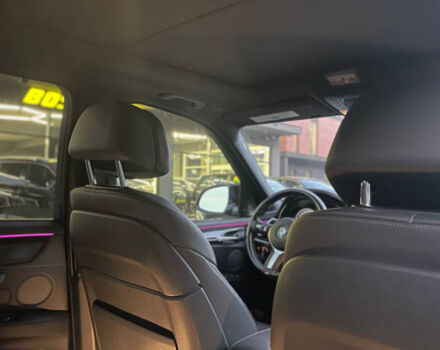 Черный БМВ Х5, объемом двигателя 3 л и пробегом 73 тыс. км за 45500 $, фото 16 на Automoto.ua