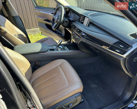 Черный БМВ Х5, объемом двигателя 2 л и пробегом 223 тыс. км за 26300 $, фото 27 на Automoto.ua