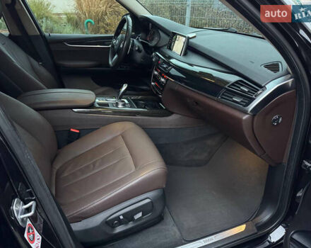 Черный БМВ Х5, объемом двигателя 2.98 л и пробегом 230 тыс. км за 26900 $, фото 28 на Automoto.ua