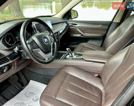 Черный БМВ Х5, объемом двигателя 2 л и пробегом 126 тыс. км за 29950 $, фото 18 на Automoto.ua