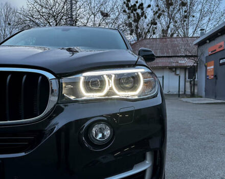 Чорний БМВ Х5, об'ємом двигуна 2 л та пробігом 67 тис. км за 39000 $, фото 2 на Automoto.ua