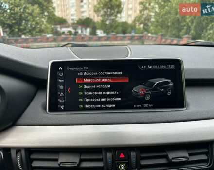 Черный БМВ Х5, объемом двигателя 3 л и пробегом 275 тыс. км за 35900 $, фото 75 на Automoto.ua