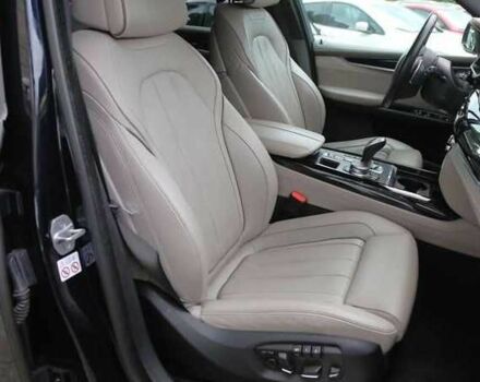 Чорний БМВ Х5, об'ємом двигуна 3 л та пробігом 117 тис. км за 25000 $, фото 14 на Automoto.ua