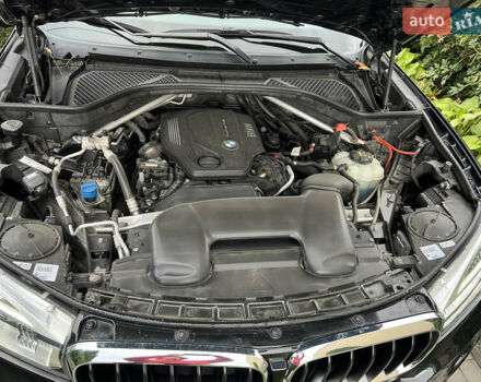 Чорний БМВ Х5, об'ємом двигуна 2 л та пробігом 96 тис. км за 34999 $, фото 28 на Automoto.ua