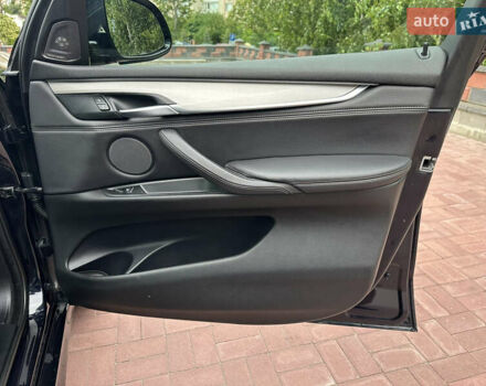 Черный БМВ Х5, объемом двигателя 3 л и пробегом 275 тыс. км за 35900 $, фото 27 на Automoto.ua