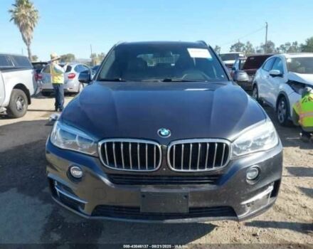 Чорний БМВ Х5, об'ємом двигуна 3 л та пробігом 186 тис. км за 4300 $, фото 10 на Automoto.ua