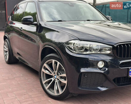 Черный БМВ Х5, объемом двигателя 3 л и пробегом 275 тыс. км за 35900 $, фото 62 на Automoto.ua