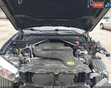 Черный БМВ Х5, объемом двигателя 2 л и пробегом 73 тыс. км за 9800 $, фото 5 на Automoto.ua
