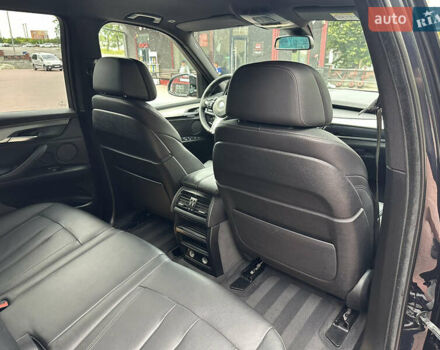 Черный БМВ Х5, объемом двигателя 3 л и пробегом 275 тыс. км за 35900 $, фото 32 на Automoto.ua