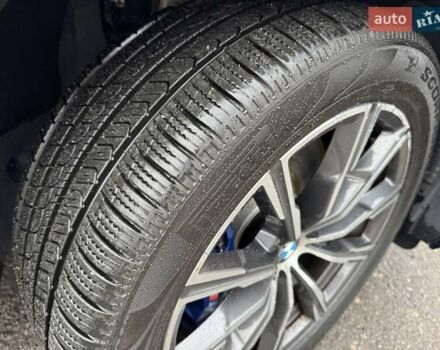 Чорний БМВ Х5, об'ємом двигуна 4.39 л та пробігом 112 тис. км за 51900 $, фото 106 на Automoto.ua