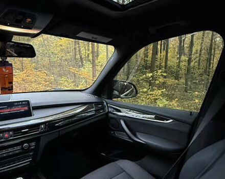 Черный БМВ Х5, объемом двигателя 2.98 л и пробегом 100 тыс. км за 28900 $, фото 9 на Automoto.ua