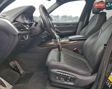 Черный БМВ Х5, объемом двигателя 3 л и пробегом 133 тыс. км за 9500 $, фото 6 на Automoto.ua