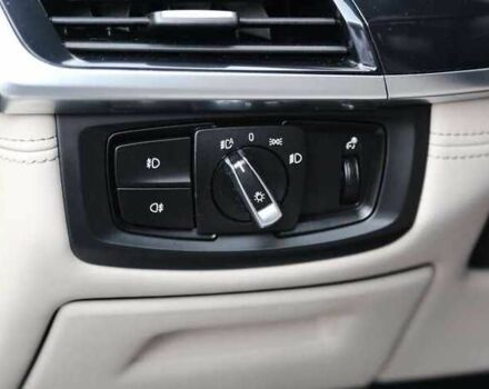 Чорний БМВ Х5, об'ємом двигуна 3 л та пробігом 117 тис. км за 25000 $, фото 8 на Automoto.ua