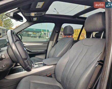 Черный БМВ Х5, объемом двигателя 2 л и пробегом 117 тыс. км за 31700 $, фото 43 на Automoto.ua