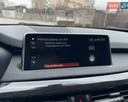 Чорний БМВ Х5, об'ємом двигуна 2.99 л та пробігом 70 тис. км за 41500 $, фото 47 на Automoto.ua