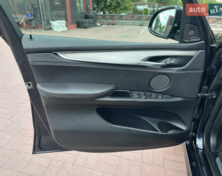 Черный БМВ Х5, объемом двигателя 3 л и пробегом 275 тыс. км за 35900 $, фото 23 на Automoto.ua