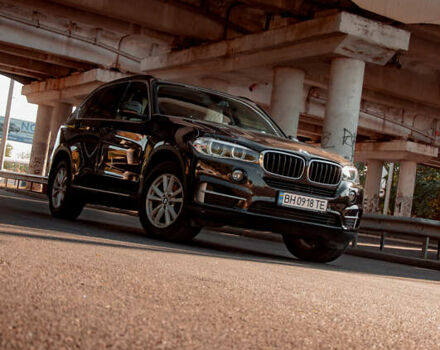 Черный БМВ Х5, объемом двигателя 2 л и пробегом 211 тыс. км за 39900 $, фото 3 на Automoto.ua