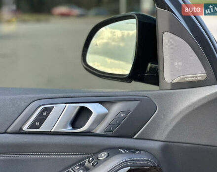 Чорний БМВ Х5, об'ємом двигуна 3 л та пробігом 150 тис. км за 45900 $, фото 14 на Automoto.ua