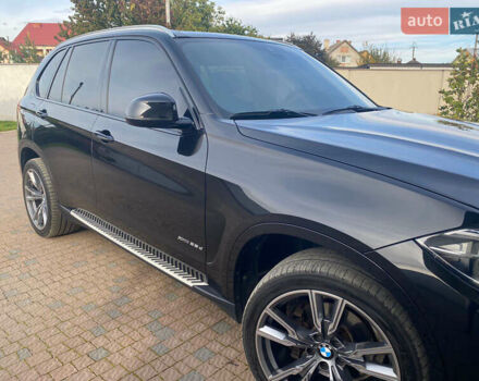 Черный БМВ Х5, объемом двигателя 2 л и пробегом 116 тыс. км за 42000 $, фото 6 на Automoto.ua