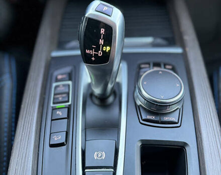 Черный БМВ Х5, объемом двигателя 2 л и пробегом 100 тыс. км за 35000 $, фото 113 на Automoto.ua