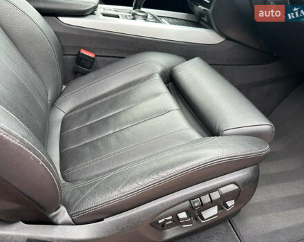 Черный БМВ Х5, объемом двигателя 3 л и пробегом 275 тыс. км за 35900 $, фото 29 на Automoto.ua