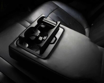 БМВ Х5 2018 у Дніпро (Дніпропетровську) на Automoto.ua Чорний БМВ Х5, об'ємом двигуна 4.4 л та пробігом 49 тис. км за 25000 $, фото 19 на Automoto.ua