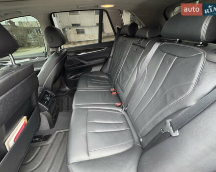 Чорний БМВ Х5, об'ємом двигуна 2.99 л та пробігом 70 тис. км за 41500 $, фото 39 на Automoto.ua