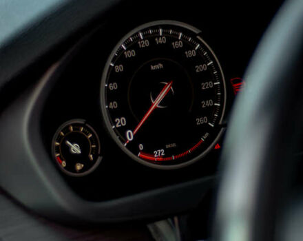 Черный БМВ Х5, объемом двигателя 2 л и пробегом 211 тыс. км за 39900 $, фото 6 на Automoto.ua