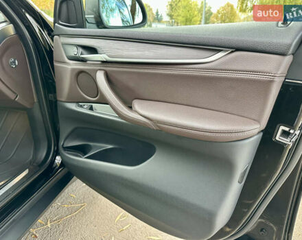 Черный БМВ Х5, объемом двигателя 2 л и пробегом 126 тыс. км за 29950 $, фото 5 на Automoto.ua