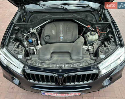 Черный БМВ Х5, объемом двигателя 3 л и пробегом 275 тыс. км за 35900 $, фото 48 на Automoto.ua