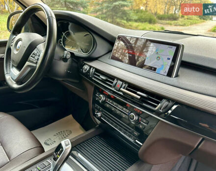 Черный БМВ Х5, объемом двигателя 2 л и пробегом 126 тыс. км за 29950 $, фото 2 на Automoto.ua